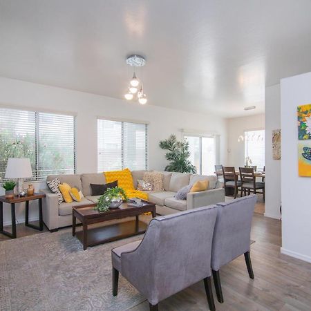 Stylish Home Phoenix - Low Rates Now! Exteriör bild